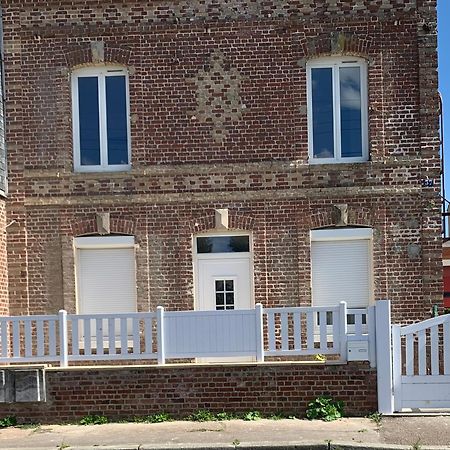 Apparemment T2 En Centre Ville Gournay-en-Bray Εξωτερικό φωτογραφία